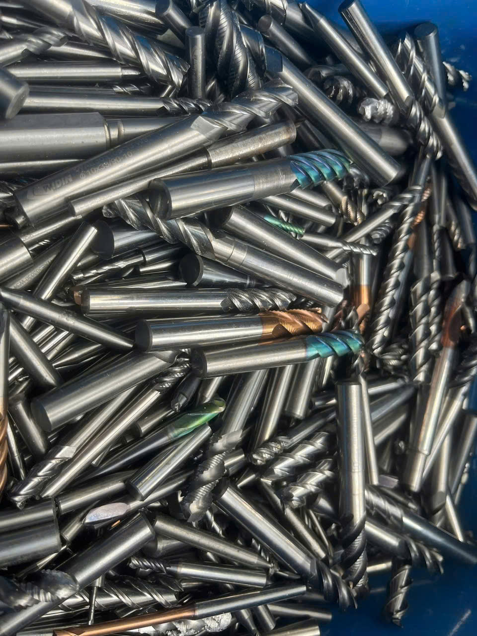 Thu mua hợp kim cũ